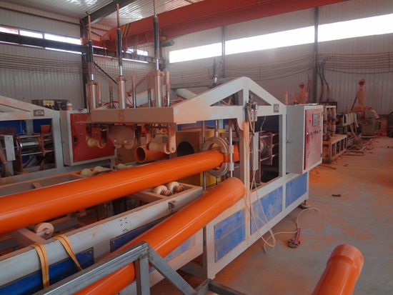 MPP高性能電纜保護套管設備 (8)