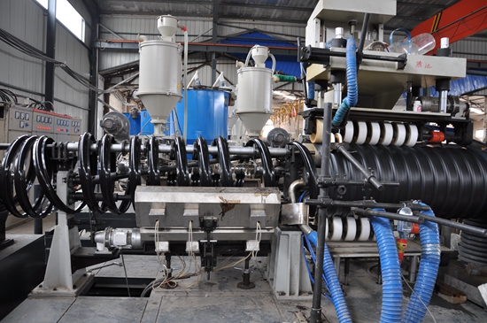 鋼帶增強(qiáng)聚乙烯（PE）螺旋波紋管 (12)