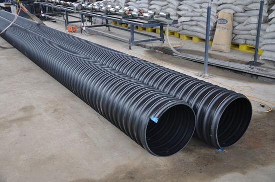 鋼帶增強(qiáng)聚乙烯（PE）螺旋波紋管 (12)
